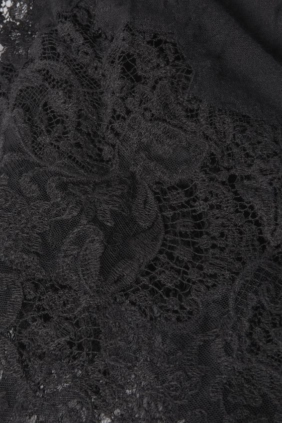 Accessory NZ Ermanno Scervino Women Lace-Adorned Pashmina Stole Black 2H2X28209